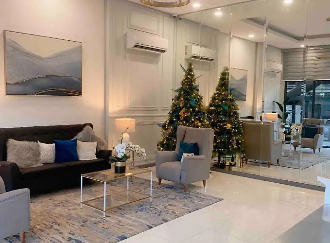 Minimalist Nordic 1br With Balcony River View Apartment Manila