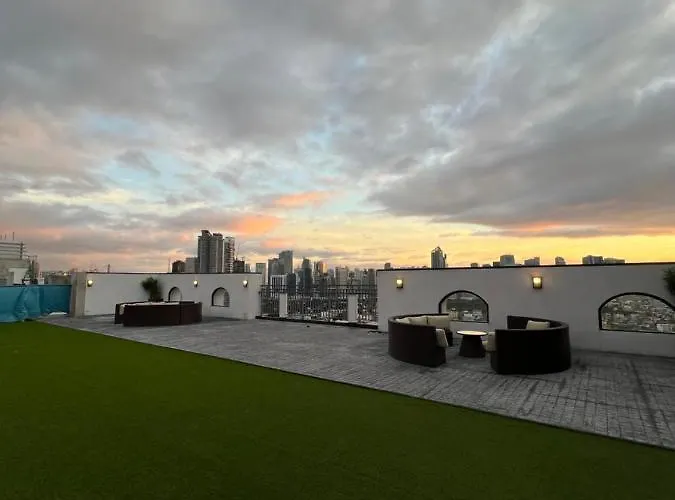 Minimalist Nordic 1br With Balcony River View Apartment *